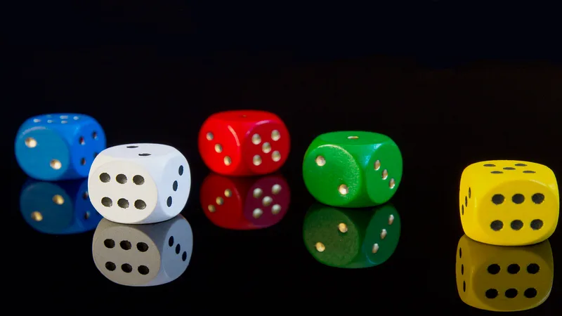 Casino Trực Tuyến 2026 Đăng Ký new88banca Nhận Thưởng 2026 | dice, gambling, gamble, risk, happiness, game bank, profit, lose, to play, casino, gambling addiction, contest, reflection, black background, dice, dice, dice, dice, dice, gambling, risk, risk, casino, casino, casino, casino